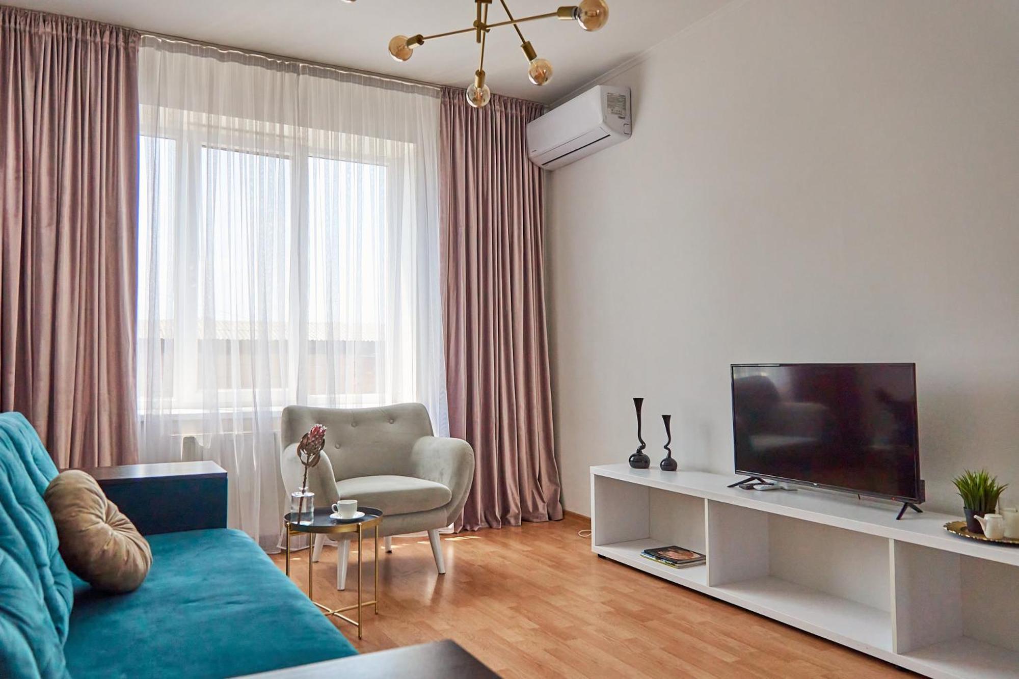 Lux Apartment Mukacheve Exterior photo